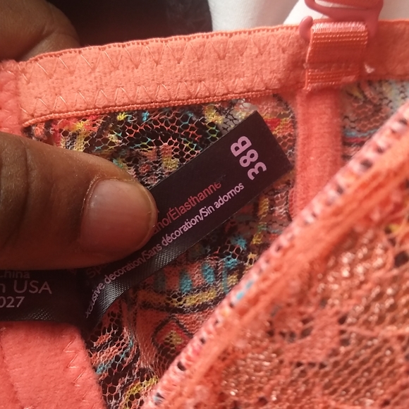 Bra - Picture 2 of 2